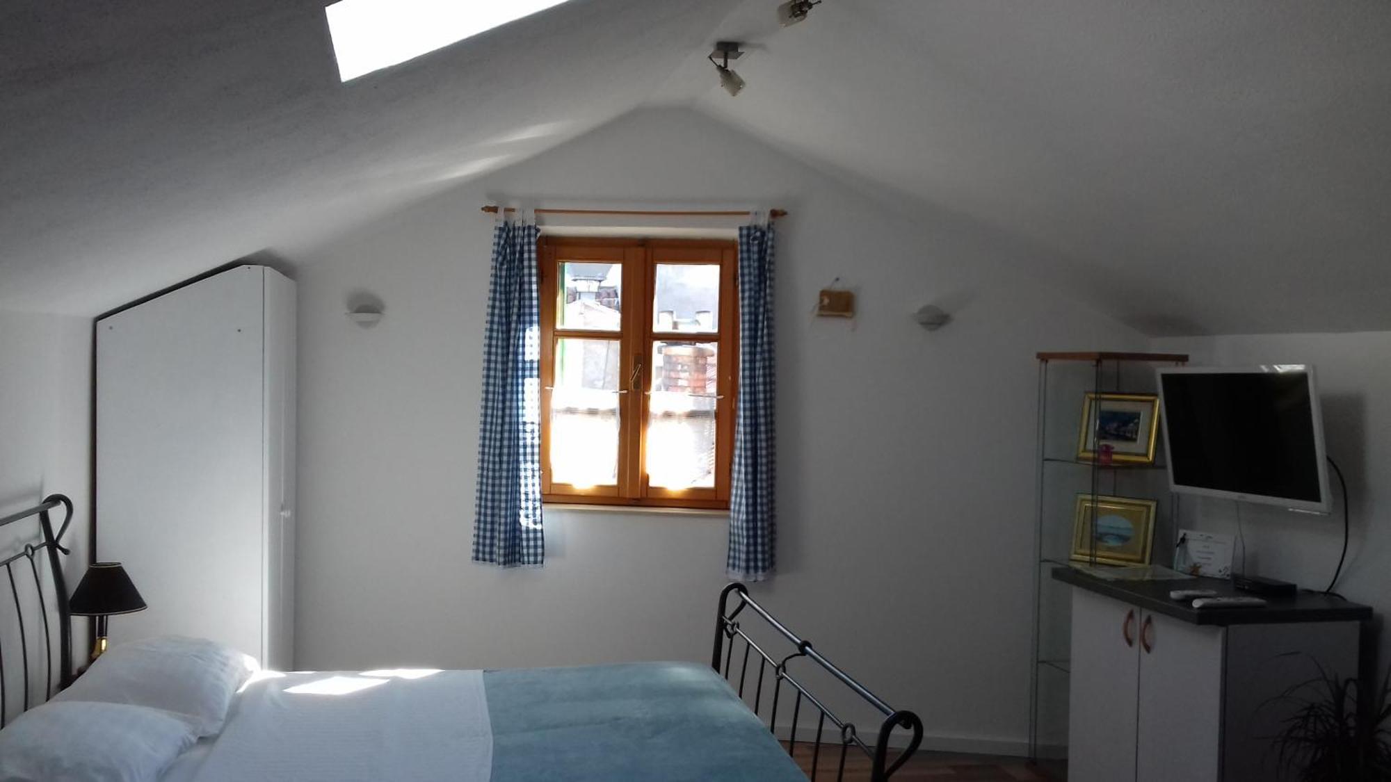 Apartments Mime - Small House Vodice Kamer foto