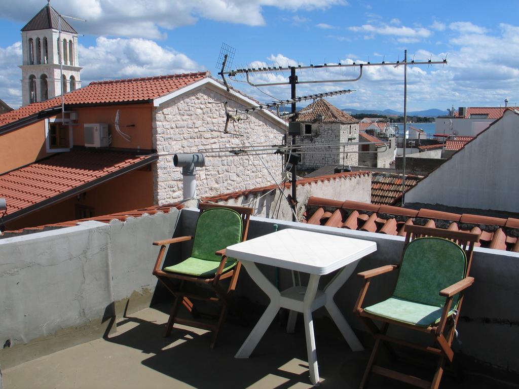 Apartments Mime - Small House Vodice Buitenkant foto